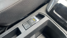 Volkswagen T-Roc 1.6 TDI R-Line 5dr Diesel Hatchback